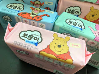 보솜이 아기물티슈 베이비케어 푸에디션 캡 74매 10입 — 4점을 준 리뷰어가 2019년 4월 올린 사용 사진