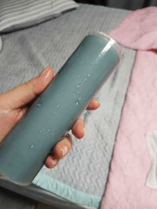 물로 씻어 쓰는 반영구 롤크리너 핸디 모노톤 에디션 — 5점을 준 리뷰어가 2019년 8월 올린 사용 사진