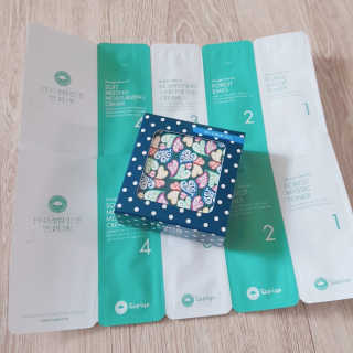 수피요 통동 팔공검 NO SEBUM POWDER PACT — 2.83점을 준 리뷰어가 2018년 6월 올린 사용 사진
