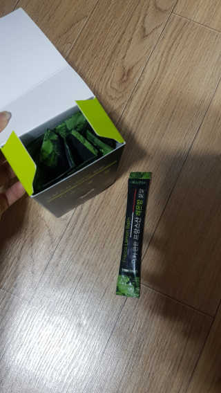 로하스웰 프랑스산 레몬밤 분말 — 3점을 준 리뷰어가 2018년 6월 올린 사용 사진