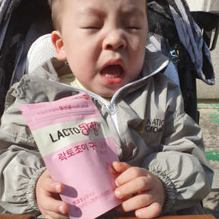 락토조이 구미젤리 복숭아맛 — 5점을 준 리뷰어가 2019년 10월 올린 사용 사진