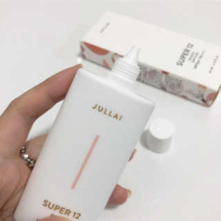 쥴라이Jullai 슈퍼 12 바운스 선 플루이드 SPF50+ PA++++ — 5점을 준 리뷰어가 2019년 7월 올린 사용 사진