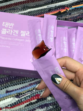 네츄럴굿띵스 태반 콜라겐 젤리 15포 — 3점을 준 리뷰어가 2019년 3월 올린 사용 사진