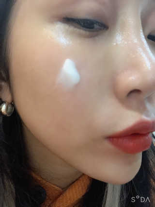 오르힐 울트라레이어 크림 — 4.5점을 준 리뷰어가 2020년 3월 올린 사용 사진