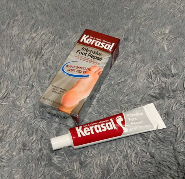 케라셀 인텐시브 풋 리페어 리뷰 사진