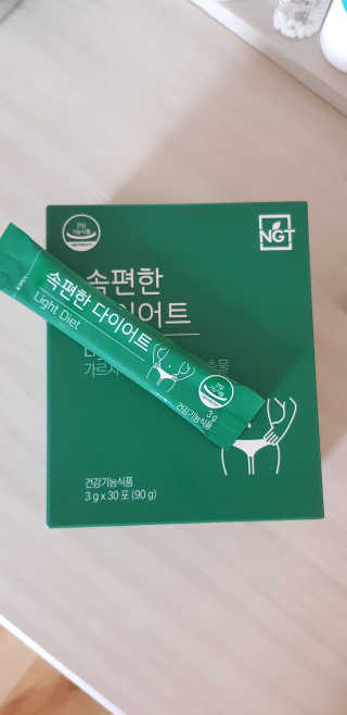 네츄럴굿띵스 속편한 다이어트 30포 — 4점을 준 리뷰어가 2019년 8월 올린 사용 사진