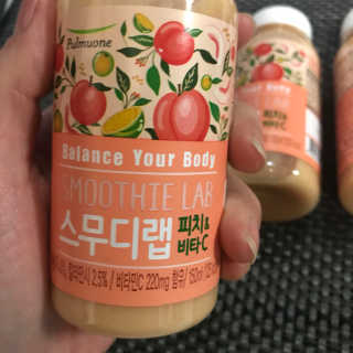 풀무원 스무디랩 피치&비타 — 5점을 준 리뷰어가 2017년 11월 올린 사용 사진