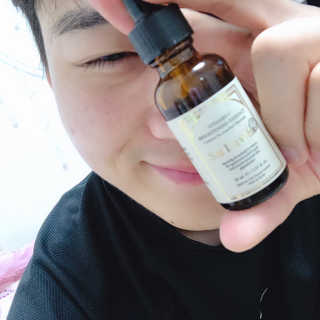 [스킨큐어] 산다화 비타민C 화이트닝 에센스 30ml — 4.5점을 준 리뷰어가 2019년 7월 올린 사용 사진