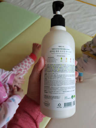 (주)에네스티 내추럴 촉촉  오트밀 바디로션 500ml — 5점을 준 리뷰어가 2019년 10월 올린 사용 사진