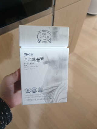 [하우투잇] 뤼에르 쿠르브 블랙 10ml x 30포 총 300ml — 5점을 준 리뷰어가 2020년 3월 올린 사용 사진