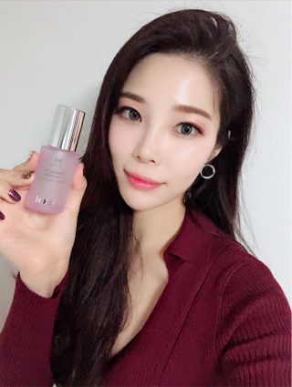 2018 아이소이 잡티세럼 리미티드 컬렉션 — 4.33점을 준 리뷰어가 2018년 10월 올린 사용 사진