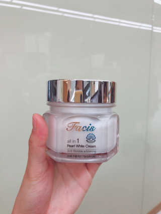파시스 올인원 진주 화이트닝 크림 100ml — 3점을 준 리뷰어가 2019년 2월 올린 사용 사진