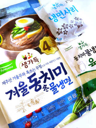 풀무원 여름별미 Best 냉면 세트 겨울동치미, 평양냉면 — 4.5점을 준 리뷰어가 2019년 6월 올린 사용 사진