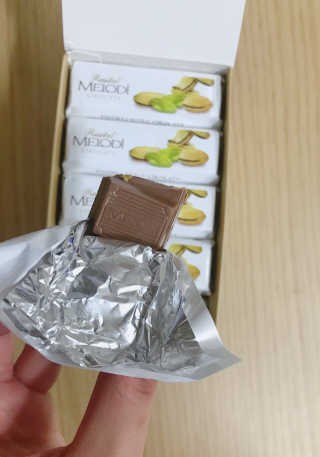 멜로디 피스타치오 초콜릿 25개입 550g — 5점을 준 리뷰어가 2017년 11월 올린 사용 사진