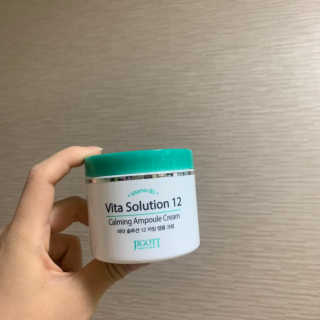 지고트 비타솔루션12 카밍 앰플 크림 100ml — 3점을 준 리뷰어가 2019년 6월 올린 사용 사진