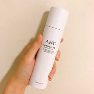 AHC 에이 에이치 씨 미니멀 10 워터리 에센스 — 5점을 준 리뷰어가 2018년 12월 올린 사용 사진