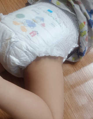 보솜이 베이비케어 팬티형 기저귀 — 4점을 준 리뷰어가 2019년 3월 올린 사용 사진