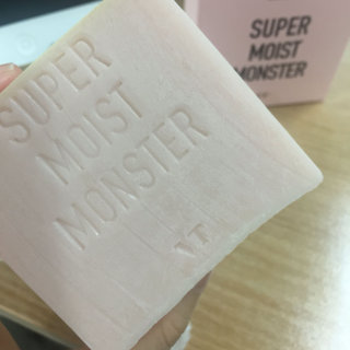 브이티 코스메틱 브이티 퍼펙트 블랙헤드 이레이져 비누 / 브이티 그레이트 트러블 헌터 비누 / 브이티 수퍼 모이스트 몬스터 비누 — 4.5점을 준 리뷰어가 2016년 9월 올린 사용 사진