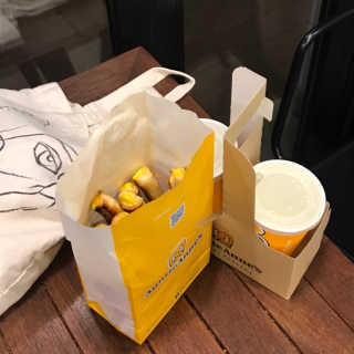 앤티앤스프레즐서초점 [앤티앤스 프레즐 서초본점] 고구마 크림치즈스틱 2인 — 4.5점을 준 리뷰어가 2019년 10월 올린 사용 사진