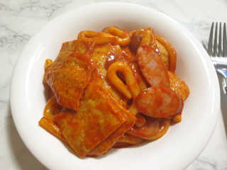 [홍코너떡볶이]옛날떡볶이 인기맛 4팩세트 — 5점을 준 리뷰어가 2019년 11월 올린 사용 사진