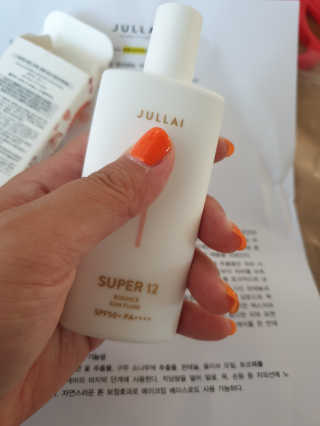 쥴라이Jullai 슈퍼 12 바운스 선 플루이드 SPF50+ PA++++ — 4점을 준 리뷰어가 2019년 8월 올린 사용 사진