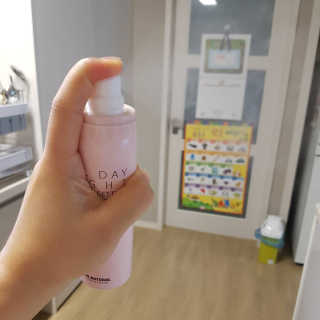 쏘내추럴 올데이 메이크업 픽서 — 5점을 준 리뷰어가 2019년 7월 올린 사용 사진