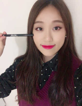 섹시 포뮬라 겟 라인 워터프루프 액상 아이라이너 — 4.5점을 준 리뷰어가 2016년 12월 올린 사용 사진