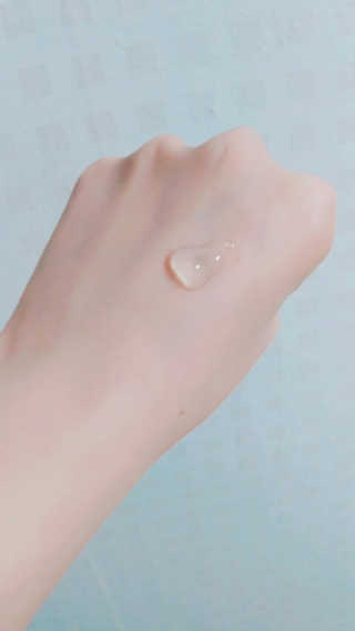 셀레뷰 슈퍼 모이스처 수딩젤 — 4.33점을 준 리뷰어가 2018년 3월 올린 사용 사진