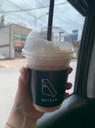 메이젠 인천논현점 [메이젠_논현]샌드위치 4개,소금커피,밀크티,마카롱 — 1점을 준 리뷰어가 2019년 4월 올린 사용 사진