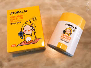 아토팜 야외놀이 선스틱 SPF50+ PA++++ — 5점을 준 리뷰어가 2020년 3월 올린 사용 사진