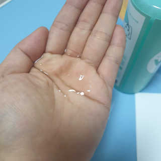 온가족 수분뿜뿜 노랑뚜껑 재주꾼 와우374 스네일토너 — 5점을 준 리뷰어가 2019년 9월 올린 사용 사진