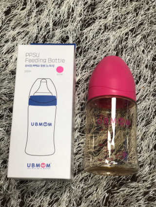 유비맘 PPSU 젖병 노꼭지_200ml_컬러 랜덤 발송 — 3.5점을 준 리뷰어가 2019년 12월 올린 사용 사진