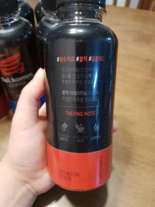 [빙그레] 달콤커피 콜라보 디카페인, 블랙 아메리카노 — 5점을 준 리뷰어가 2019년 1월 올린 사용 사진