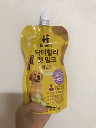 닥터할리펫밀크 8종 — 5점을 준 리뷰어가 2019년 10월 올린 사용 사진