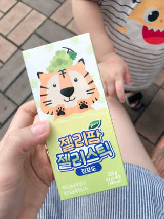 얼리버드 젤리팜 젤리스틱 — 5점을 준 리뷰어가 2019년 7월 올린 사용 사진