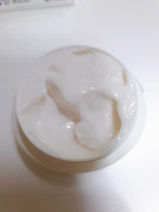 세바메드 우레아 수분폭탄크림 50ml — 5점을 준 리뷰어가 2019년 11월 올린 사용 사진