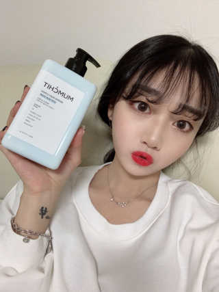 멈칫(MUMCHIT) 멜팅 바디로션 — 5점을 준 리뷰어가 2018년 12월 올린 사용 사진