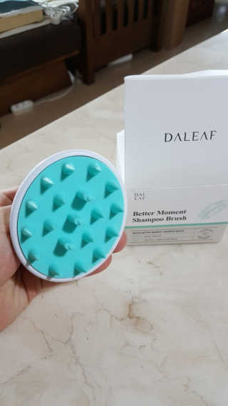 달리프 베러 퍼퓸 샴푸 1000ml 레이니데이 or 일랑로즈 — 5점을 준 리뷰어가 2019년 12월 올린 사용 사진
