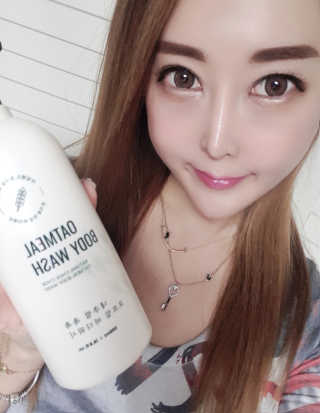(주)에네스티 내추럴 촉촉  오트밀 바디워시 500ml — 3점을 준 리뷰어가 2020년 1월 올린 사용 사진