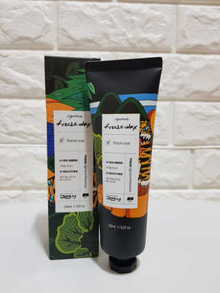 귀빈사 mayac 호시탐탐 시그니처 프리즈왁스 150ml — 5점을 준 리뷰어가 2020년 3월 올린 사용 사진