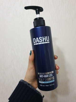 다슈코리아 다슈 데일리 한방 두피 골드 샴푸 500ml — 5점을 준 리뷰어가 2018년 12월 올린 사용 사진