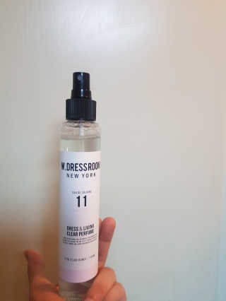 더블유드레스룸 드레스퍼퓸 150ml — 4점을 준 리뷰어가 2018년 10월 올린 사용 사진
