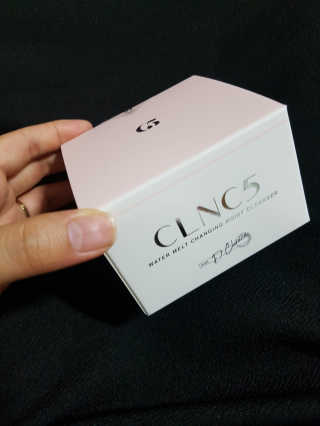 CLNC5 워터 멜트 체인징 클렌저 — 3.67점을 준 리뷰어가 2018년 8월 올린 사용 사진