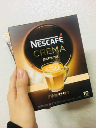 네스카페 코리아 네스카페 크레마 — 4.17점을 준 리뷰어가 2018년 1월 올린 사용 사진