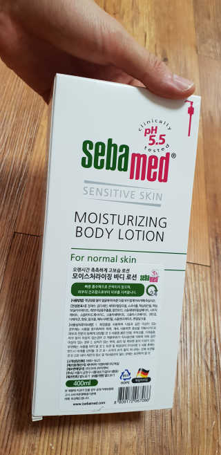 세바메드 모이스처라이징 바디로션 400ml — 5점을 준 리뷰어가 2019년 8월 올린 사용 사진