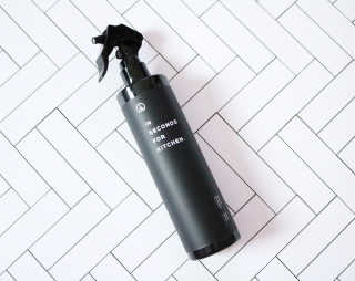 PEACE MOMENT 피스모먼트 인세컨즈포키친 320mL 천연살균소독제 — 5점을 준 리뷰어가 2019년 2월 올린 사용 사진