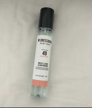 더블유드레스룸 드레스퍼퓸 150ml — 4.33점을 준 리뷰어가 2018년 8월 올린 사용 사진