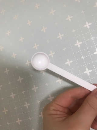 초능력 국내산 레몬밤 분말 — 3점을 준 리뷰어가 2019년 8월 올린 사용 사진