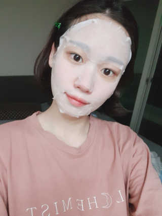 땡큐파머 미라클 에이지 리페어 코튼마스크 — 5점을 준 리뷰어가 2019년 7월 올린 사용 사진