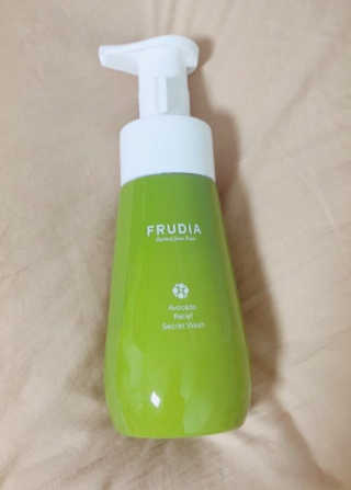 [후르디아] 아보카도 약산성 비건 여성 청결제 — 5점을 준 리뷰어가 2019년 6월 올린 사용 사진